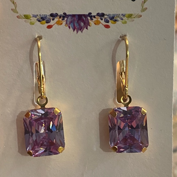 Tanzanite shade crystal earrings - Picture 5 of 9